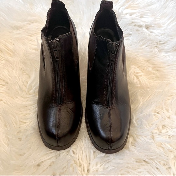 ALIBI Brown Leather Zip up Front Booties Size 6 1/2 - Picture 1 of 6